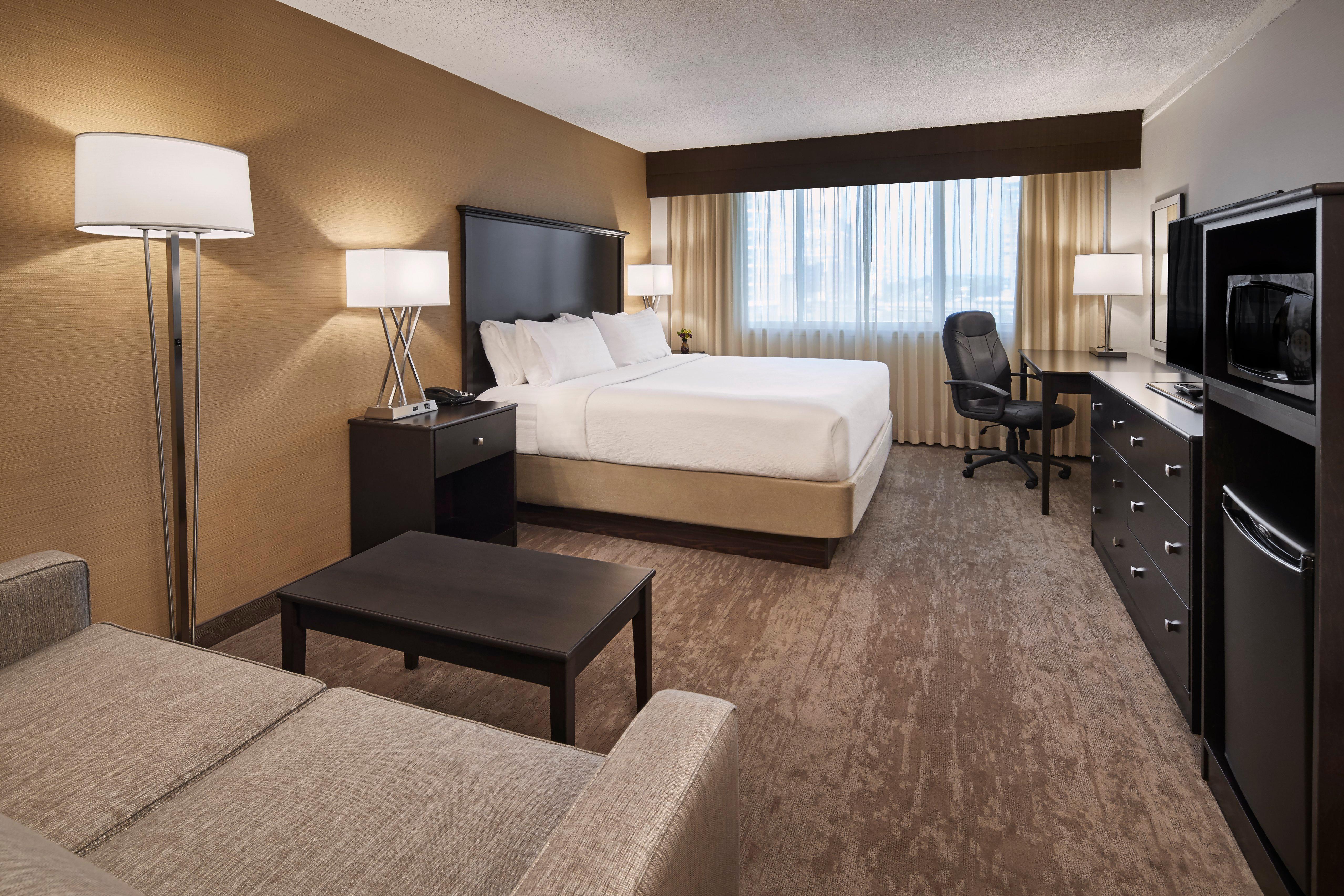 Holiday Inn Alexandria At Carlyle By Ihg Esterno foto