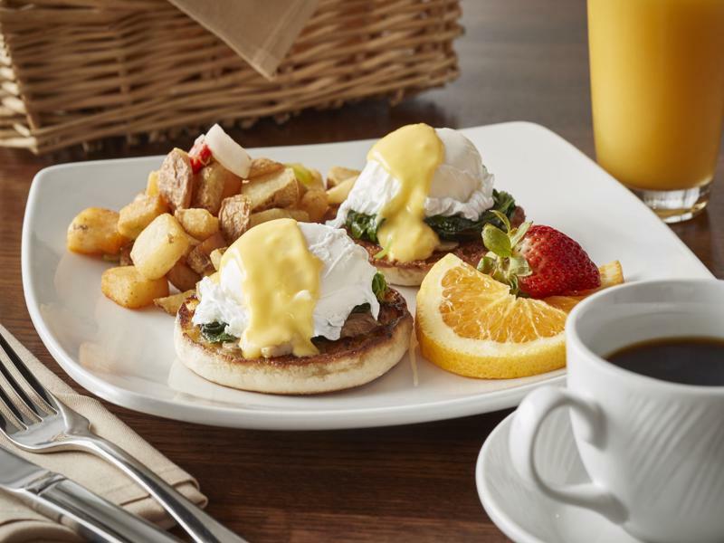 Holiday Inn Alexandria At Carlyle By Ihg Esterno foto