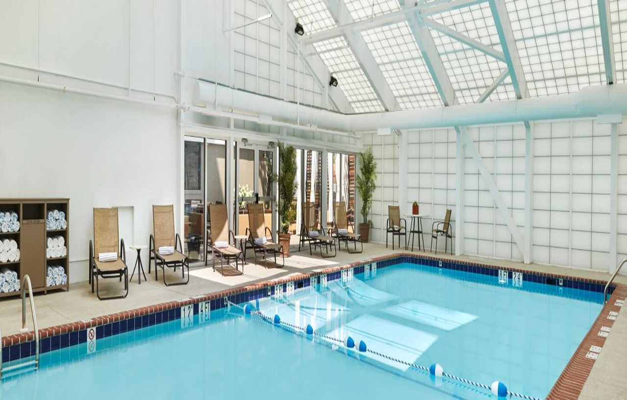 Holiday Inn Alexandria At Carlyle By Ihg Esterno foto